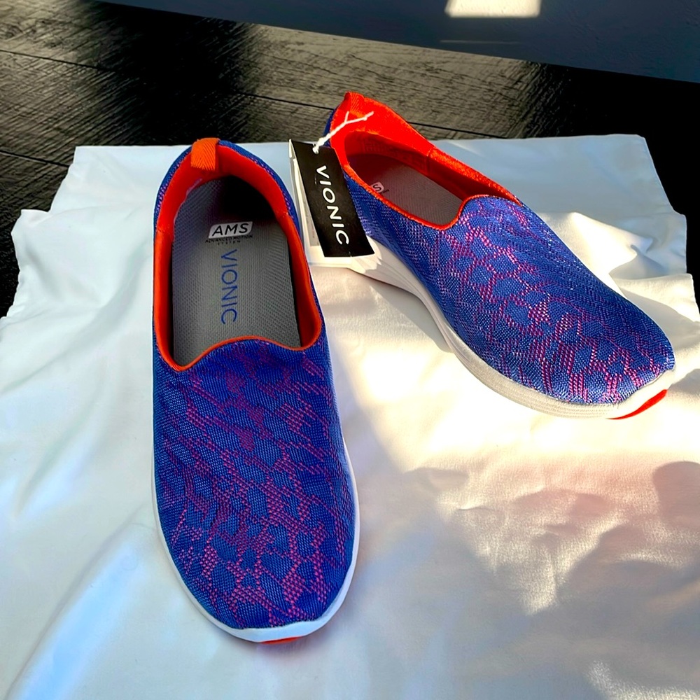 Vionic Women’s 331 Hydra Slip On Shoes Size 10 Blue Orange White NWT